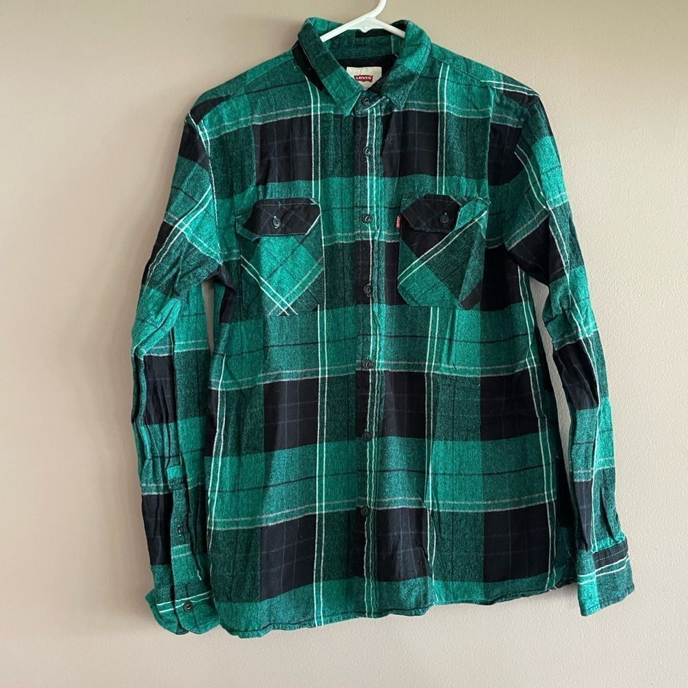 Levi’s long sleeve collar shirt
